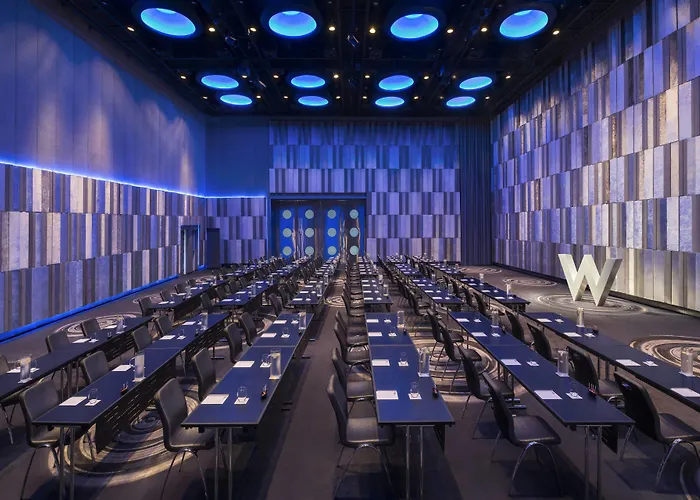 W Hotel 5*